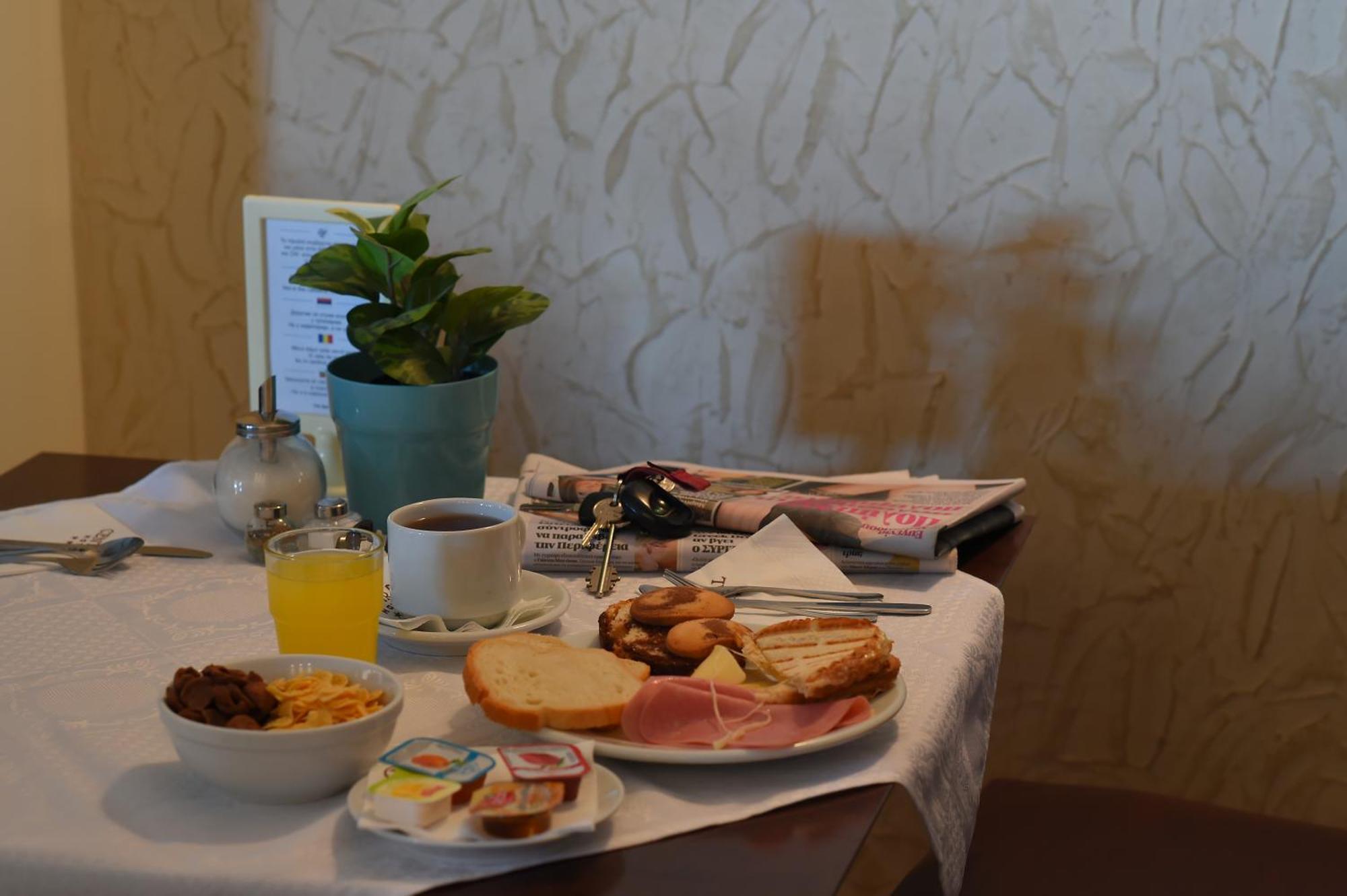 Central Hotel Paralia Katerinis Luaran gambar