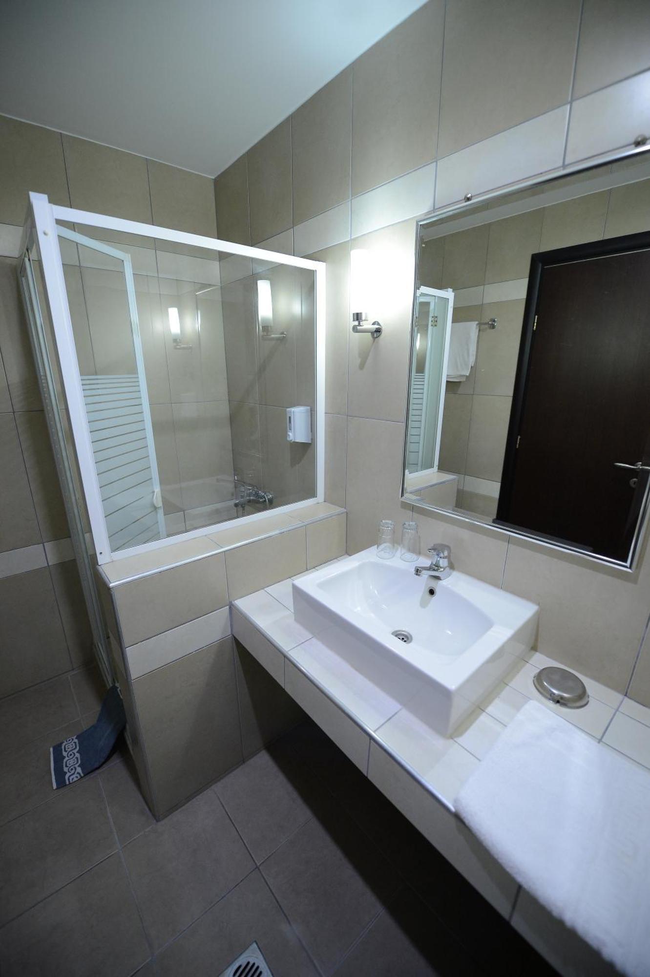 Central Hotel Paralia Katerinis Luaran gambar